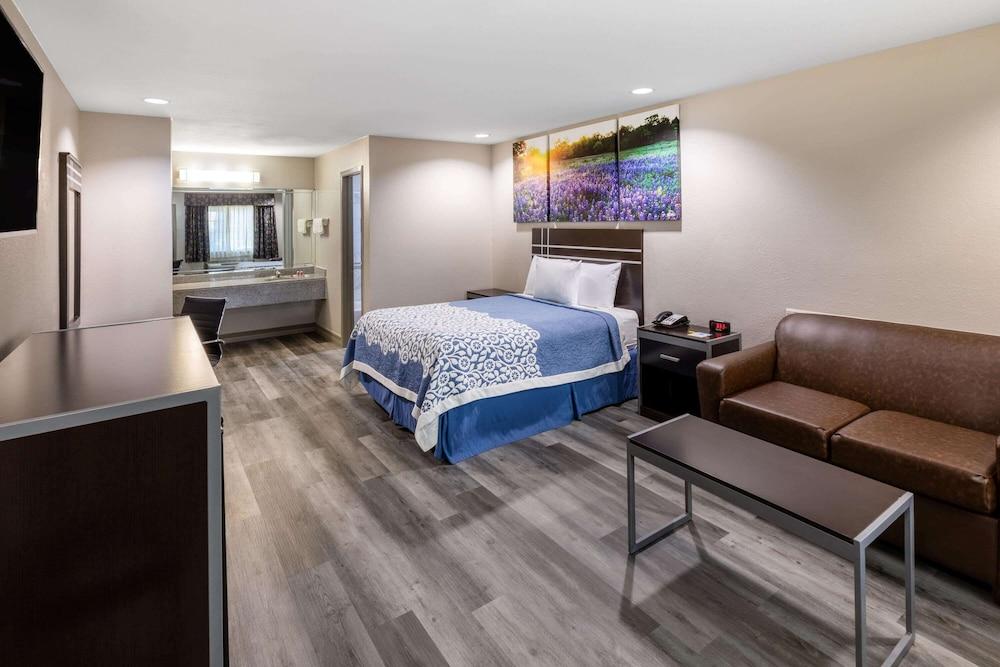 Best Western Plus Executive Residency Baytown Exterior photo