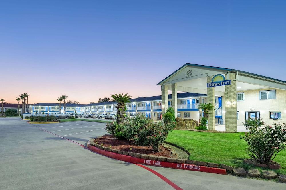 Best Western Plus Executive Residency Baytown Exterior photo